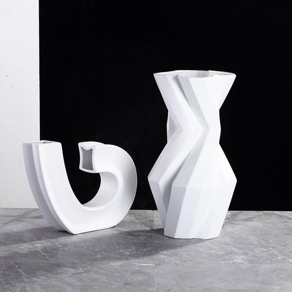 vases creative ceramics black and white soft geometric simple vase decoration living room bedroom home ornaments
vases creative ceramics black and white soft geometric simple vase decoration living room bedroom home ornaments