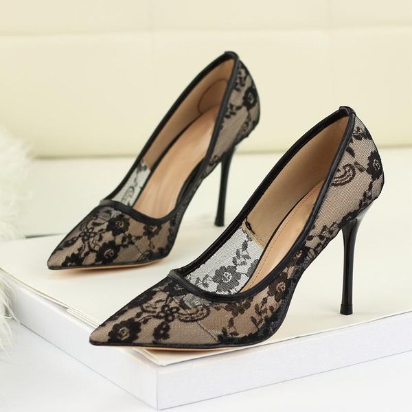 dress shoes lace high heels female 2021 summer fine with hollow pointed, Black
dress shoes lace high heels female 2021 summer fine with hollow pointed, Black