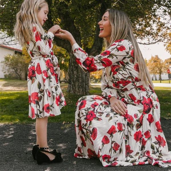 girl's dresses mother and daughter matching long dress mommy me floral sleeve slim family parent-child 2021 fashion cotton, Red;yellow
girl's dresses mother and daughter matching long dress mommy me floral sleeve slim family parent-child 2021 fashion cotton, Red;yellow