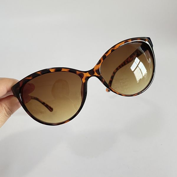 cat eye sunglasses for women sport cycling designer sun glasses outdoor dazzle colour eyewear 2771, White;black
cat eye sunglasses for women sport cycling designer sun glasses outdoor dazzle colour eyewear 2771, White;black
