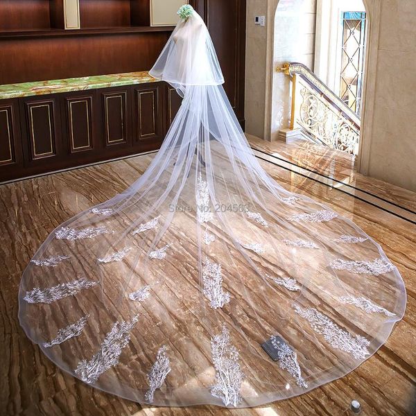 bridal veils stunning two-layer luxury lace wedding veil with tree shape flowers 4 meters long comb, Black
bridal veils stunning two-layer luxury lace wedding veil with tree shape flowers 4 meters long comb, Black
