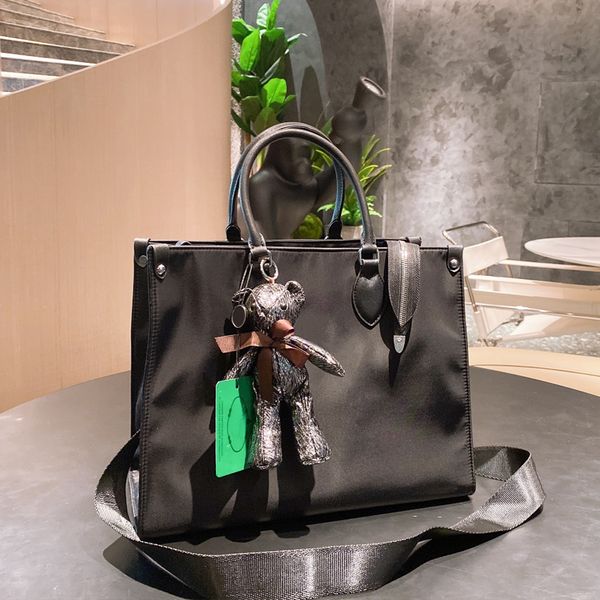 bag luxurys designer handbag women tote female crossbody vintage shoulder bags totes handbags 2021
bag luxurys designer handbag women tote female crossbody vintage shoulder bags totes handbags 2021