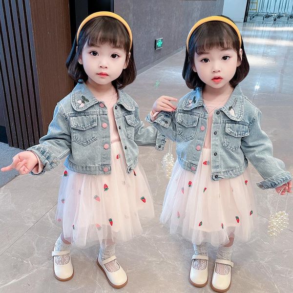 jackets girls princess dress denim suit 2021 spring and autumn female baby fashion fluffy yarn two-piece, Blue;gray
jackets girls princess dress denim suit 2021 spring and autumn female baby fashion fluffy yarn two-piece, Blue;gray