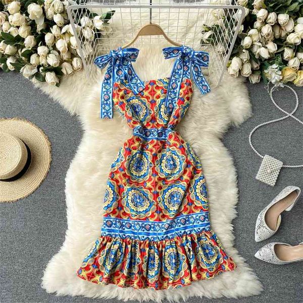 summer fashion retro vestidos female print bow decoration square neck strap midi dress gk600 210507, Black;gray
summer fashion retro vestidos female print bow decoration square neck strap midi dress gk600 210507, Black;gray