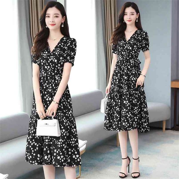 summer daisy print chiffon beach midi dresses vintage plus size sundress women elegant bodycon party vestidos 210528, Black;gray
summer daisy print chiffon beach midi dresses vintage plus size sundress women elegant bodycon party vestidos 210528, Black;gray