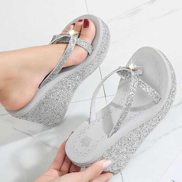 summer platform women shoes beach sandals s sequin slope with flip flops breathable shiny wedge slipper sh321 210625, Black
summer platform women shoes beach sandals s sequin slope with flip flops breathable shiny wedge slipper sh321 210625, Black