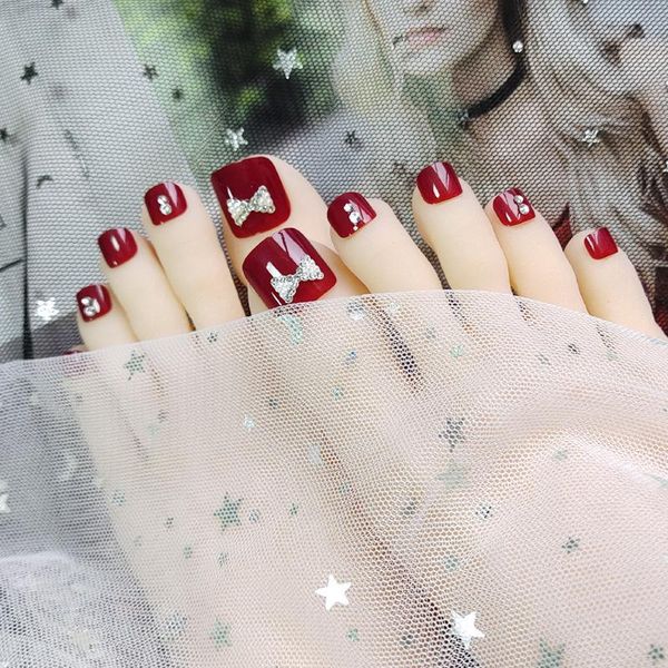 false nails 24pcs short burgundy fake toenails with rhinestone square adhesive/wearable red toes extension for toe nail artist, Red;gold
false nails 24pcs short burgundy fake toenails with rhinestone square adhesive/wearable red toes extension for toe nail artist, Red;gold