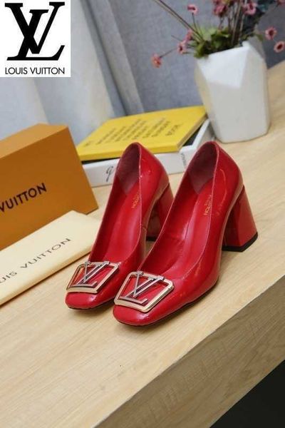 pumps women high heels sandals slippers mules slides designer loafers ballerinas sneakers dress shoes luxury dznw, Black;white
pumps women high heels sandals slippers mules slides designer loafers ballerinas sneakers dress shoes luxury dznw, Black;white