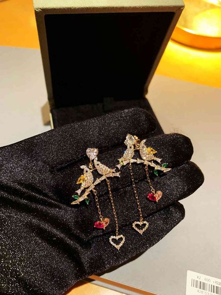 stud earrings v family colorful treasure clover bird micro inlaid s925 tremella nail, Golden;silver
stud earrings v family colorful treasure clover bird micro inlaid s925 tremella nail, Golden;silver