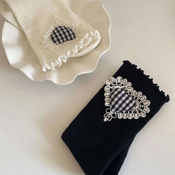 lolita love plaid socks lace three-dimensional embroidery medium tube long girls pile, Black;white
lolita love plaid socks lace three-dimensional embroidery medium tube long girls pile, Black;white