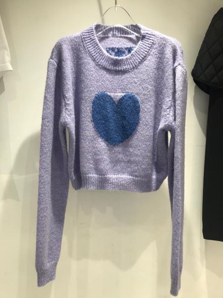 taro purple skin white 2021 spring new love pattern high waist short sweater mohair sweater, Black
taro purple skin white 2021 spring new love pattern high waist short sweater mohair sweater, Black