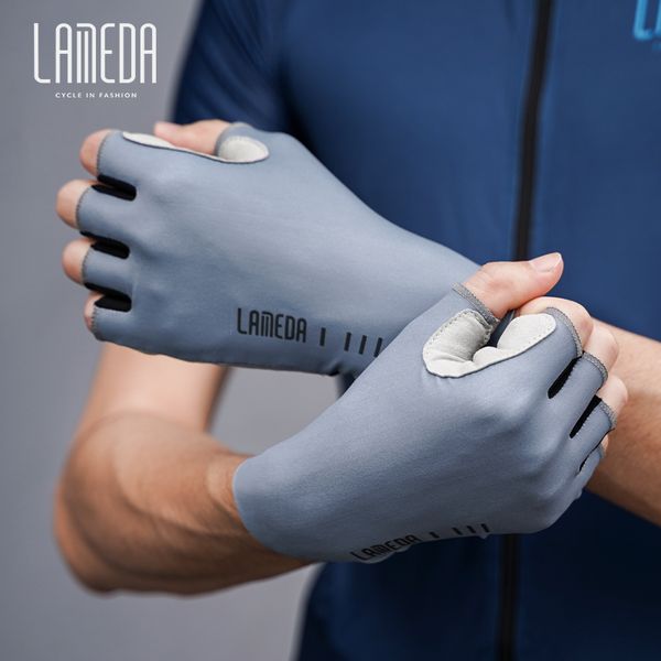lameda summer cycling gloves half finger men and women road bike mountain bike bicycle mtb riding bike glovesg, Blue;gray
lameda summer cycling gloves half finger men and women road bike mountain bike bicycle mtb riding bike glovesg, Blue;gray
