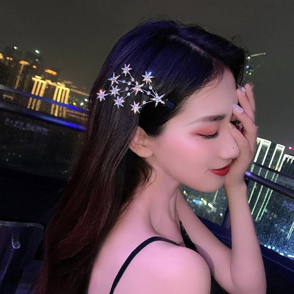 hair clips & barrettes 2021 fairy spark crystal star temperament rhinestone hairgrips for women accessories birthday gift, Golden;silver
hair clips & barrettes 2021 fairy spark crystal star temperament rhinestone hairgrips for women accessories birthday gift, Golden;silver