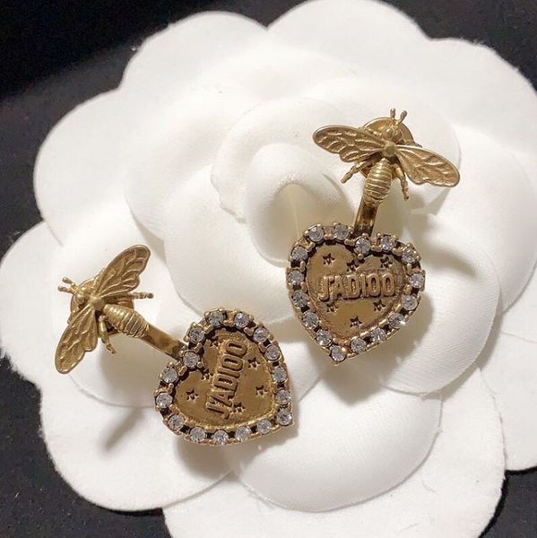 design jewelry new net red love inlaid diamond bee selected brass earrings female, Silver
design jewelry new net red love inlaid diamond bee selected brass earrings female, Silver