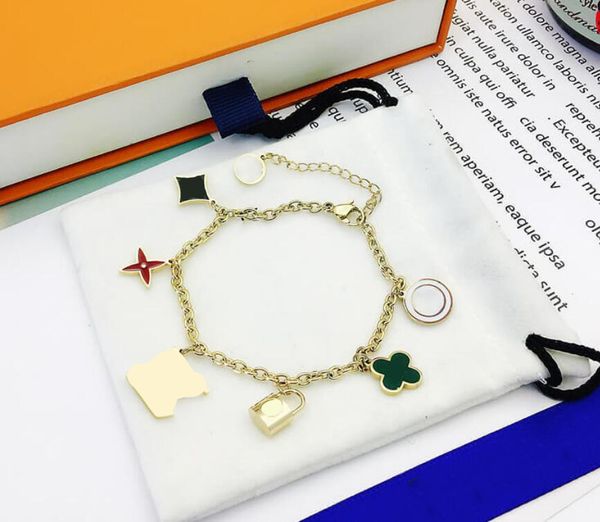 o uis avuit ton leather bracelets titanium steel bracelet gift box send packing designer jewelry, Golden;silver 
o uis avuit ton leather bracelets titanium steel bracelet gift box send packing designer jewelry, Golden;silver