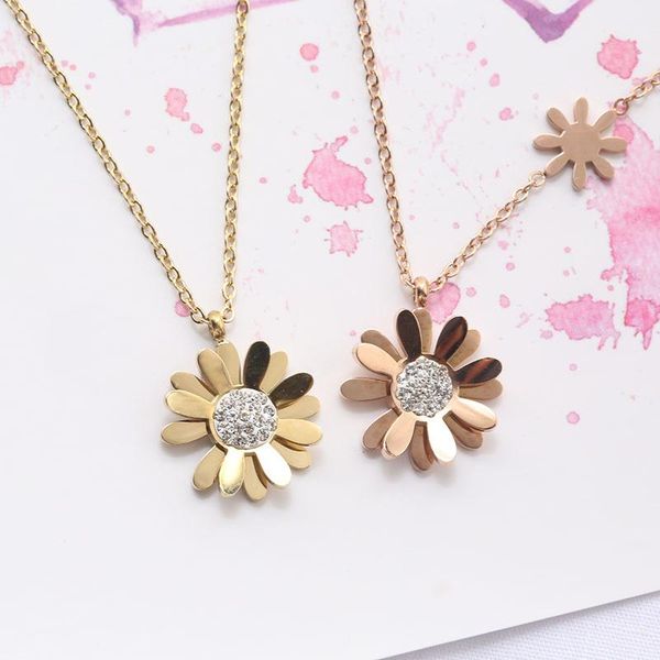 exquisite daisy pendant necklaces double-layer flower clavicle chain necklace women titanium steel accessories, Silver
exquisite daisy pendant necklaces double-layer flower clavicle chain necklace women titanium steel accessories, Silver