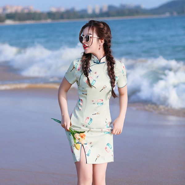 summer short sleeve mini cheongsam female ice silk flower printed qipao elegant traditional clothing size s-2xl, Red
summer short sleeve mini cheongsam female ice silk flower printed qipao elegant traditional clothing size s-2xl, Red