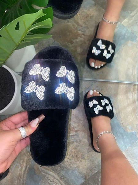 autumn/winter rhinestone butterfly shape leisure wild fur slippers women outdoor non-slip sandals 2021 ms flip flop, Black
autumn/winter rhinestone butterfly shape leisure wild fur slippers women outdoor non-slip sandals 2021 ms flip flop, Black