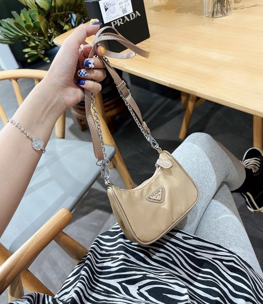women designers bag genuine fashion handbags chain composite female mini crossbody multifunction handbag tote shoulder vintage underarm bags
women designers bag genuine fashion handbags chain composite female mini crossbody multifunction handbag tote shoulder vintage underarm bags