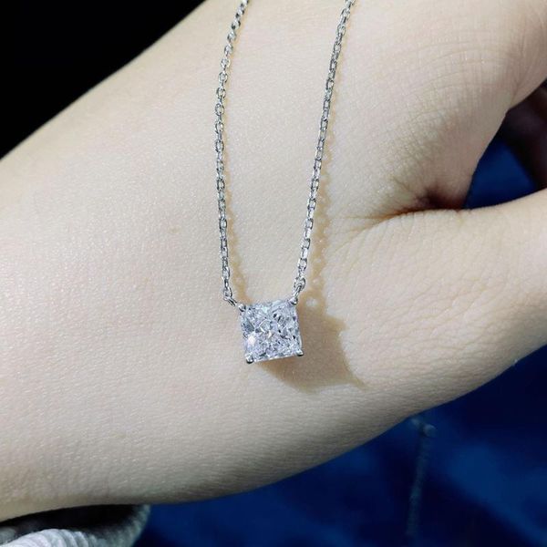 chains classic real 925 sterling silver 6*6mm simulate moissanite diamond wedding engagement pendant necklace for women fine jewelry
chains classic real 925 sterling silver 6*6mm simulate moissanite diamond wedding engagement pendant necklace for women fine jewelry