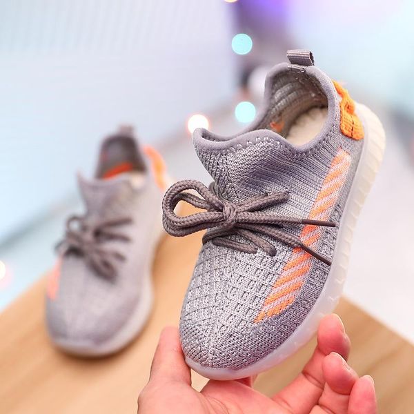 sneakers 2021 spring children's shoes flying weaving fashion soft bottom comfortable travel, Black;red
sneakers 2021 spring children's shoes flying weaving fashion soft bottom comfortable travel, Black;red