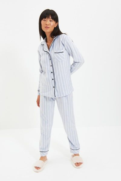 men's sleepwear trendyol striped bias tape detailed knitted pajamas set thmaw22pt0360, Black;brown
men's sleepwear trendyol striped bias tape detailed knitted pajamas set thmaw22pt0360, Black;brown
