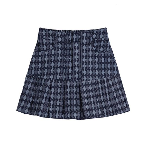 skirts summer women high waist mini england jacquard plaid denim jeans, Black
skirts summer women high waist mini england jacquard plaid denim jeans, Black