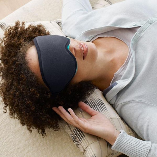 1pcs 3d sleep mask natural sleeping eye eyeshade cover shade patch women men soft portable blindfold travel eyepatch party favor 
1pcs 3d sleep mask natural sleeping eye eyeshade cover shade patch women men soft portable blindfold travel eyepatch party favor