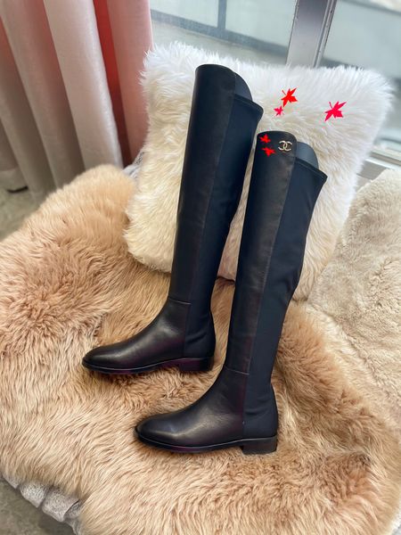 designer boots classic leather thick-soled desert martinboot winter ladies high heels chirstmas halloween easter day shoelace box womens des, Black
designer boots classic leather thick-soled desert martinboot winter ladies high heels chirstmas halloween easter day shoelace box womens des, Black