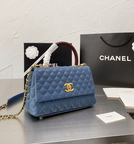 women luxury designer handbags handbag tote bag crossbody messenger shoulder chain good quality leather purses high capacity v-shape rhombic
women luxury designer handbags handbag tote bag crossbody messenger shoulder chain good quality leather purses high capacity v-shape rhombic