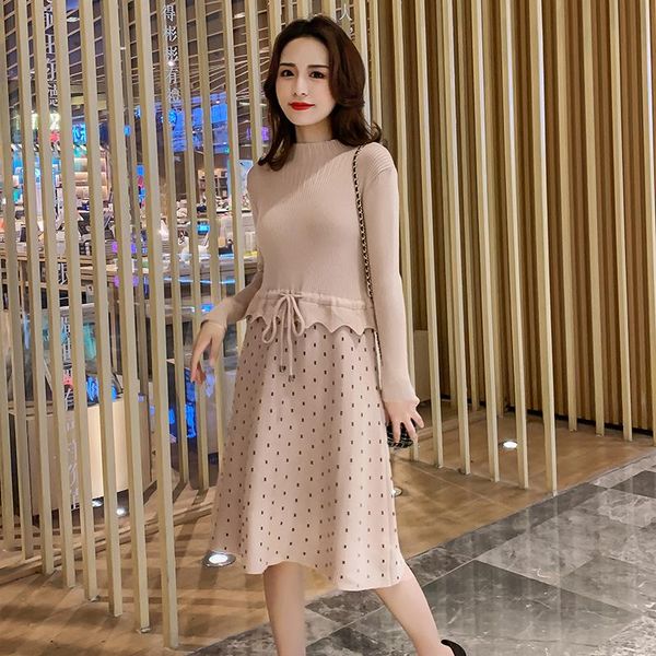 bras autumn fashion fake two piece splicing large loose knit skirt out of mother lactation dress, Red;black
bras autumn fashion fake two piece splicing large loose knit skirt out of mother lactation dress, Red;black