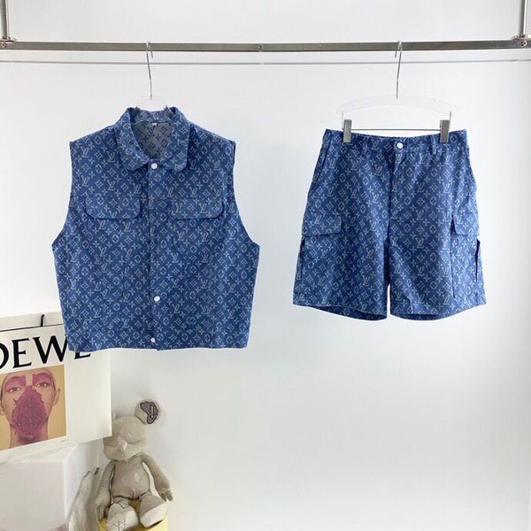 spring summer custom letter design pattern short-sleeved wild atmosphere high version male and female couple t-shirt long-sleeved shirt size
spring summer custom letter design pattern short-sleeved wild atmosphere high version male and female couple t-shirt long-sleeved shirt size