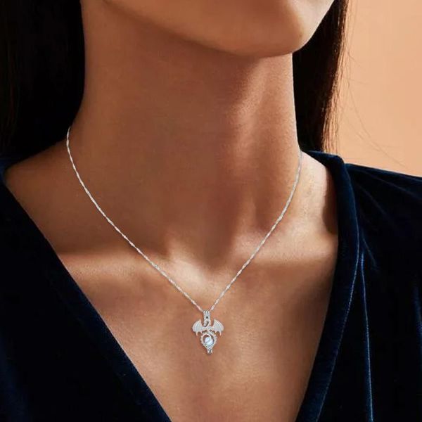 chains vintage luminous glowing dragon pendant necklace glow in the dark for women men gift 2021 friends gifts, Silver
chains vintage luminous glowing dragon pendant necklace glow in the dark for women men gift 2021 friends gifts, Silver