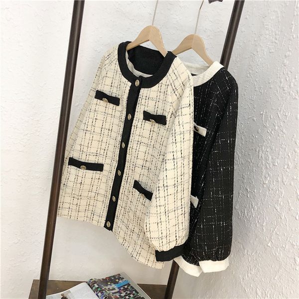 2020 early autumn new korean version daxiang contrast color lattice loose woolen coat women's fashion in two colors, Black;brown
2020 early autumn new korean version daxiang contrast color lattice loose woolen coat women's fashion in two colors, Black;brown