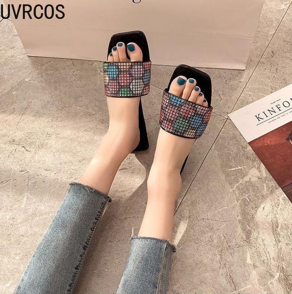 casual women's slippers fashion all-match color matching vamp rhinestone decoration trend for outside home, Black
casual women's slippers fashion all-match color matching vamp rhinestone decoration trend for outside home, Black