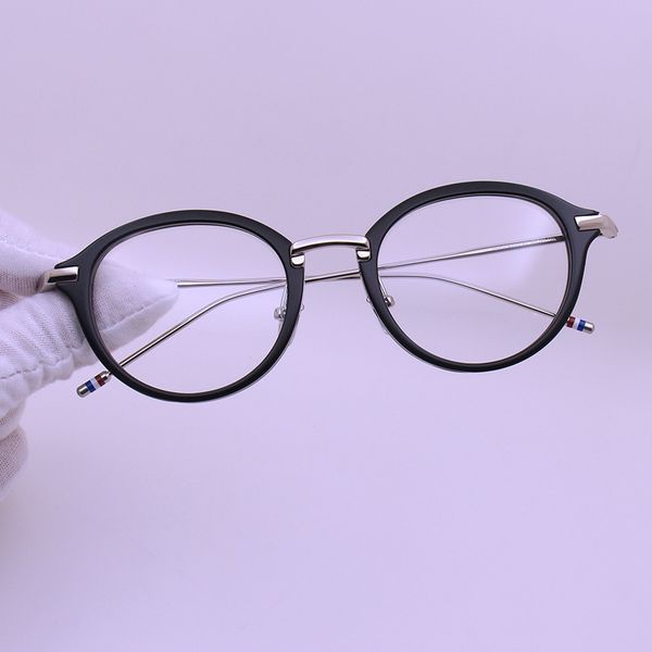 viper glasses round frame metal legs can be equipped with myopia glasses frame, men's and women's same flat lens tb011, White;black
viper glasses round frame metal legs can be equipped with myopia glasses frame, men's and women's same flat lens tb011, White;black