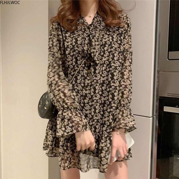 design cute girls women flare sleeve casual loose mini bow tie floral printed retro vintage chiffon sweet dress o1977 dresses, Black;gray
design cute girls women flare sleeve casual loose mini bow tie floral printed retro vintage chiffon sweet dress o1977 dresses, Black;gray