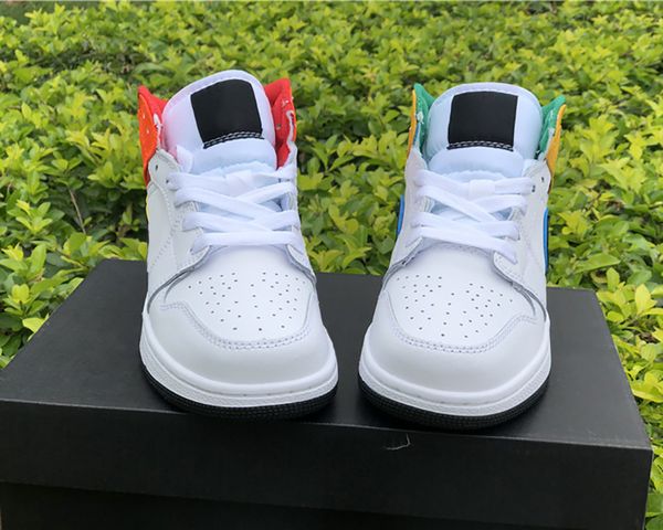 shoes jumpman 1smen women mid four colors of candy yuanyang splicing designer banned bred toe chicago
shoes jumpman 1smen women mid four colors of candy yuanyang splicing designer banned bred toe chicago
