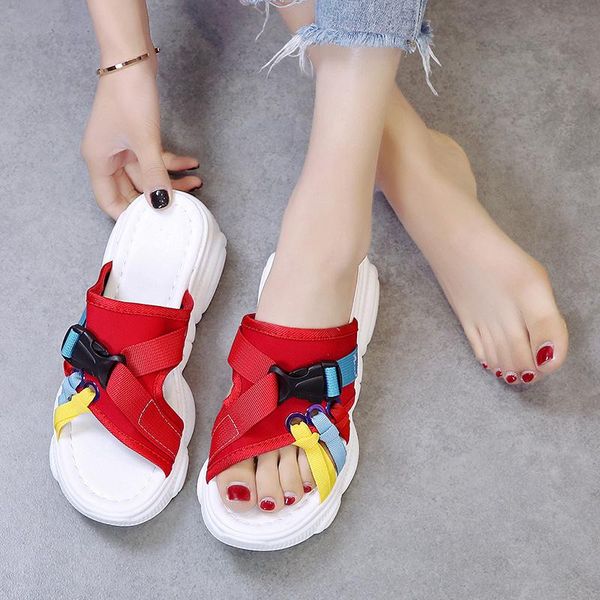 slippers 2021 fenale flat-bottom fashion color matching wild super fire beach shoes drag, Black
slippers 2021 fenale flat-bottom fashion color matching wild super fire beach shoes drag, Black