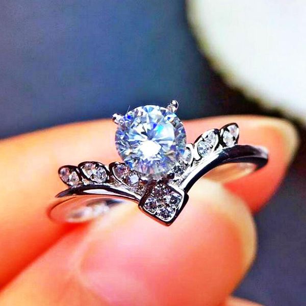 wedding rings visisap romantic bulling round zircon for women fashion v-shaped unique shape micro engagement ring f270, Slivery;golden
wedding rings visisap romantic bulling round zircon for women fashion v-shaped unique shape micro engagement ring f270, Slivery;golden