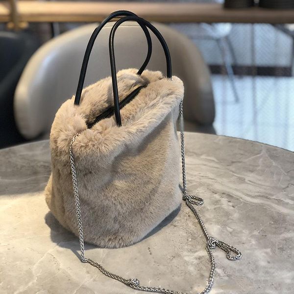 evening bags 2021 autumn and winter fluffy bag fashion messenger soft single shoulder large capacity bucket handbag
evening bags 2021 autumn and winter fluffy bag fashion messenger soft single shoulder large capacity bucket handbag