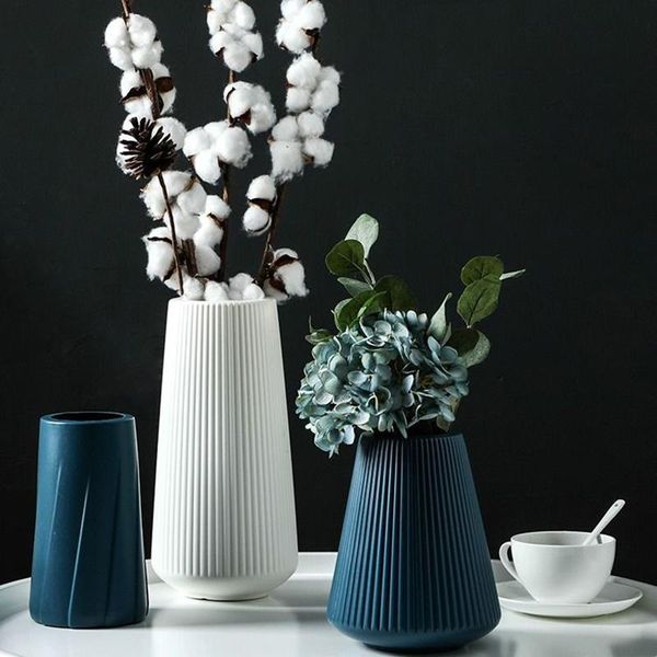 vases plastic tablevase white blue imitation ceramic flower pot basket dried decoration home office decor
vases plastic tablevase white blue imitation ceramic flower pot basket dried decoration home office decor