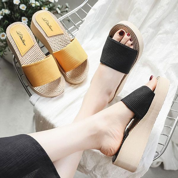 slippers high-heeled shoes lady house platform slides slipers women on a wedge fashion 2021 flat luxury fabric rome pu stretch, Black
slippers high-heeled shoes lady house platform slides slipers women on a wedge fashion 2021 flat luxury fabric rome pu stretch, Black