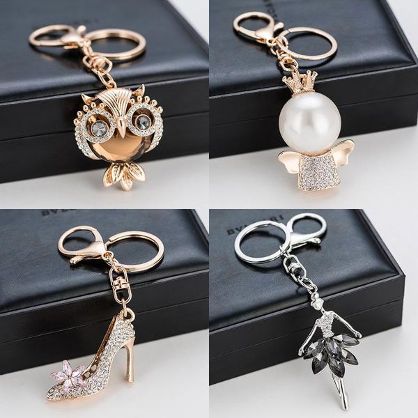 keychains 2021 creative crystal animal keychain car metal pendant female bag accessories small gift trinkets, Silver
keychains 2021 creative crystal animal keychain car metal pendant female bag accessories small gift trinkets, Silver