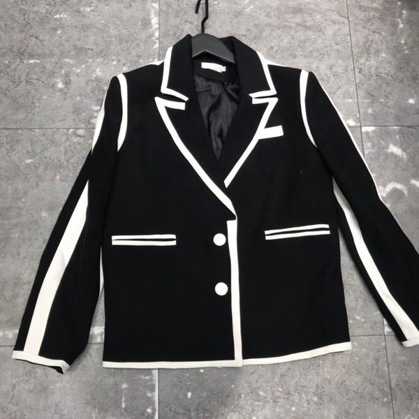 women's jackets autumn winter women suit coat breasted plaid printed notched short blazers casual fashion contrast color cloth c, Black;brown
women's jackets autumn winter women suit coat breasted plaid printed notched short blazers casual fashion contrast color cloth c, Black;brown