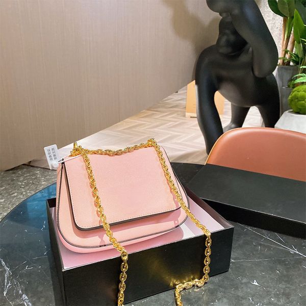 2021 park tower high version girl simple age reduction style star same calf one shoulder messenger bag luxuryss designerss bag yw
2021 park tower high version girl simple age reduction style star same calf one shoulder messenger bag luxuryss designerss bag yw