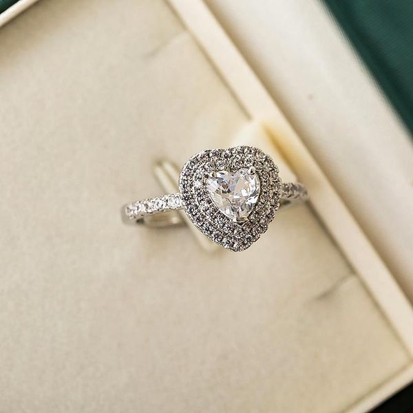 wedding rings aesthetic heart for women full round cubic zirconia brilliant female finger ring anniversary gift fashion jewelry, Slivery;golden
wedding rings aesthetic heart for women full round cubic zirconia brilliant female finger ring anniversary gift fashion jewelry, Slivery;golden