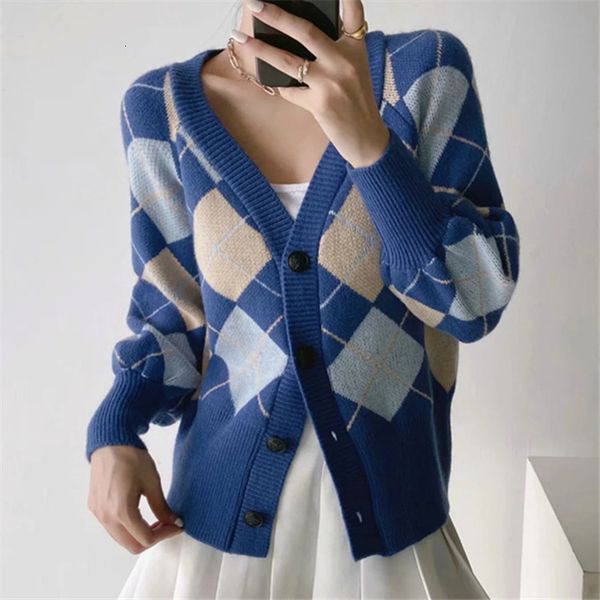 women's sweaters vintage long sleeve shirt with low-cut v and cardigans open point chess casual oversized preppy mesh jacket style 295n, White;black
women's sweaters vintage long sleeve shirt with low-cut v and cardigans open point chess casual oversized preppy mesh jacket style 295n, White;black