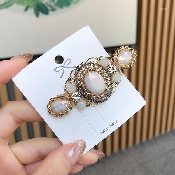 retro pearl rhinestone hair barrette clip hairpin girls shining crystal accessories women headdress wholesale1
retro pearl rhinestone hair barrette clip hairpin girls shining crystal accessories women headdress wholesale1
