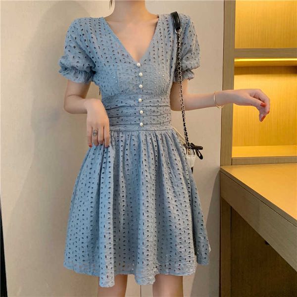 embroidery hollow out mini dress women korean v-neck puff sleeve dresses femme fashion slim waist sweet vestidos 210526, Black;gray
embroidery hollow out mini dress women korean v-neck puff sleeve dresses femme fashion slim waist sweet vestidos 210526, Black;gray